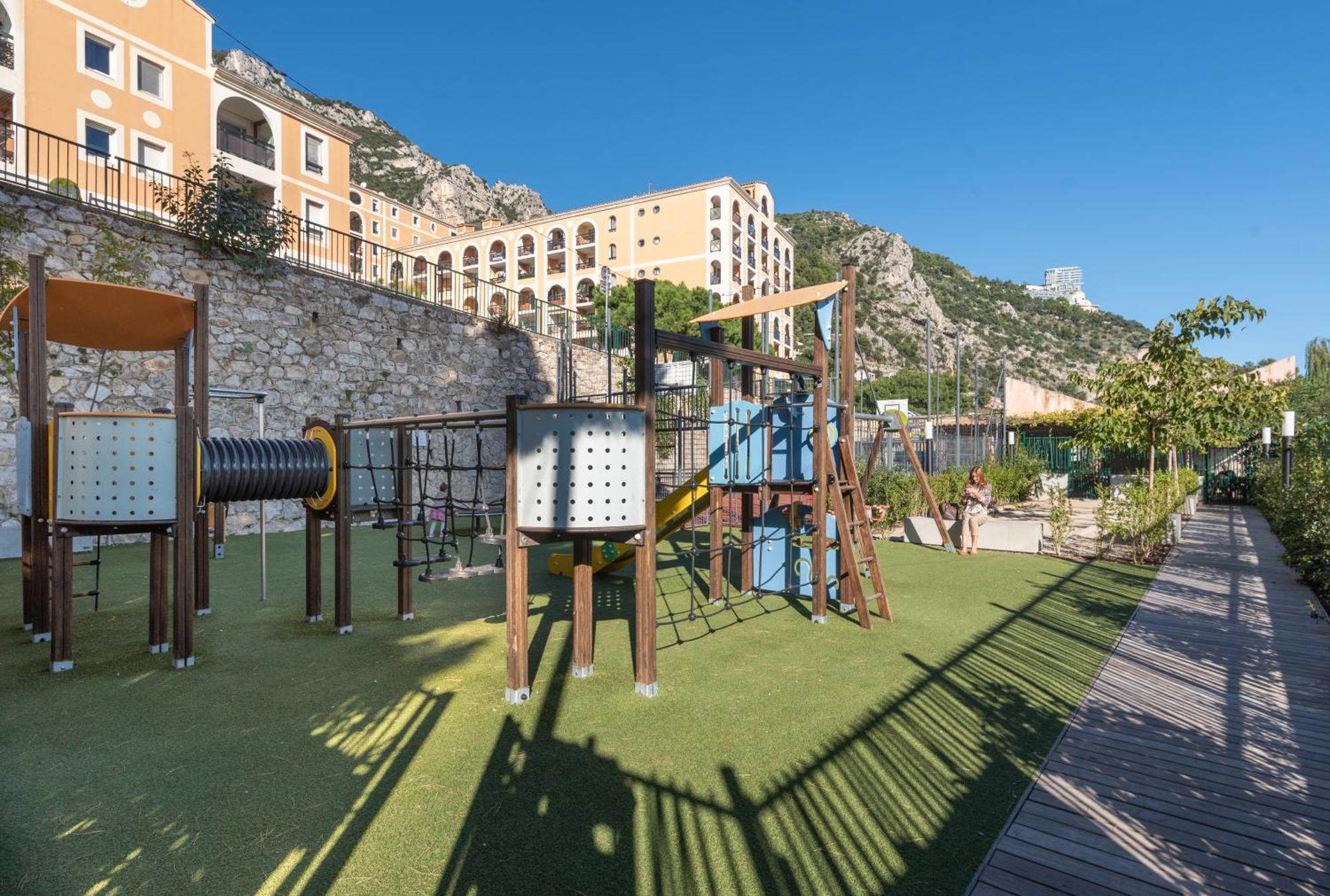 Monaco Border Luxury Suite - Sea View - Pool Босолей Экстерьер фото